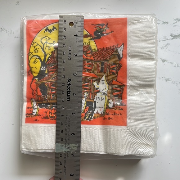 Vintage Halloween Napkins - Haunted house and ghosts! - Picture 2 of 6